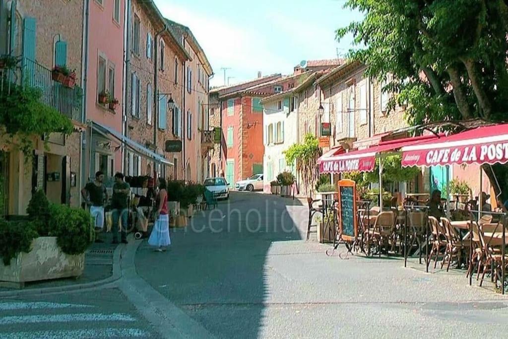 Gite Aux Bons Voisins Gordes Esterno foto