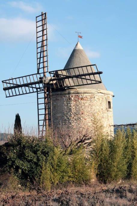 Gite Aux Bons Voisins Gordes Esterno foto